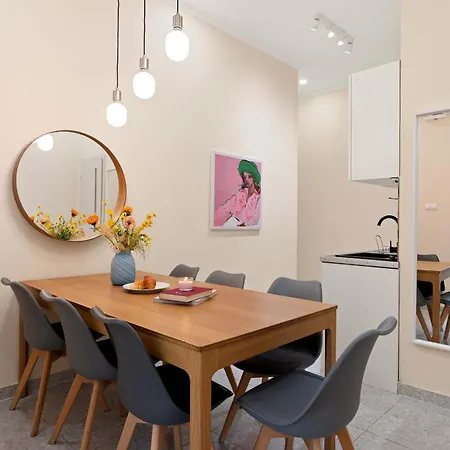 Dream In Budapest-2br Retreat On Kiraly St Apartment