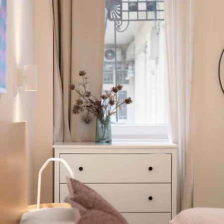 Dream In Budapest-2br Retreat On Kiraly St * Budapeşte