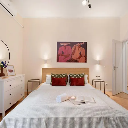 Dream In Budapest-2br Retreat On Kiraly St Daire