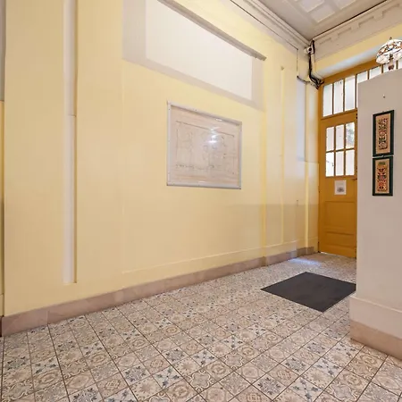 Dream In Budapest-2br Retreat On Kiraly St