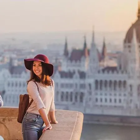 Apartment Dream In Budapest-2br Retreat On Kiraly St